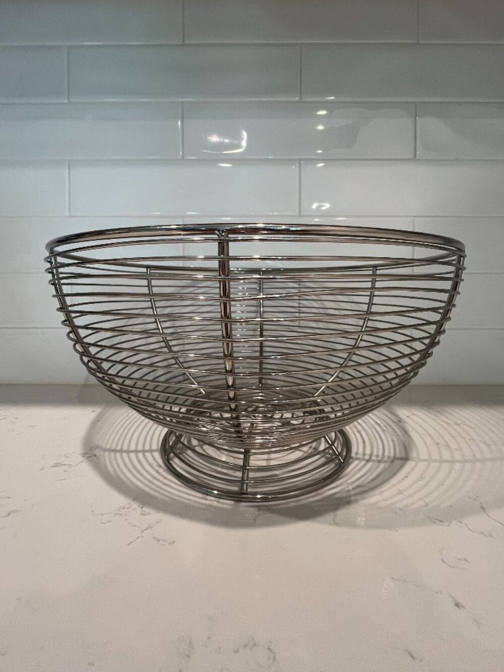 Williams Sonoma 11"Silver Wire Pedestal Fruit Basket Bowl
